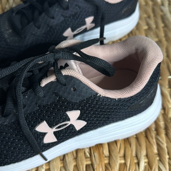 Under Armour sneakers size 7‎ - Picture 8 of 8